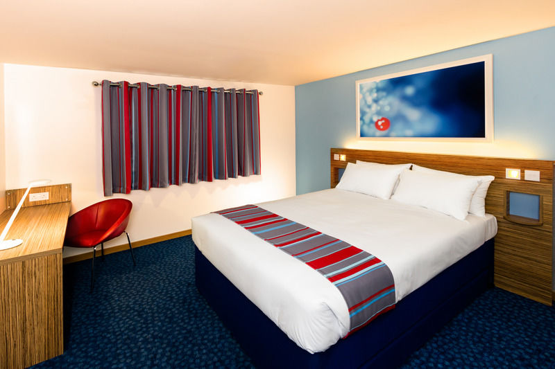 Travelodge London Woolwich Exterior photo