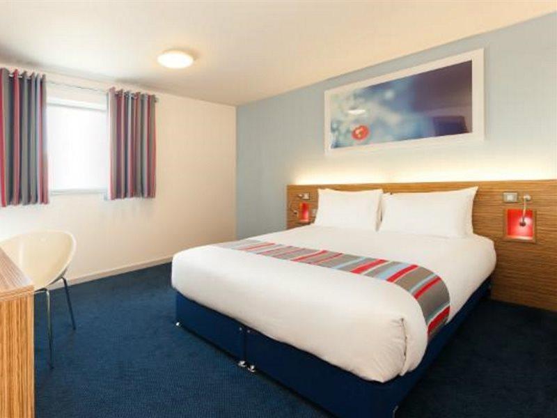 Travelodge London Woolwich Exterior photo
