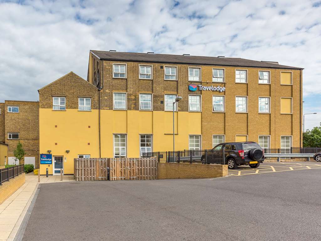 Travelodge London Woolwich Exterior photo